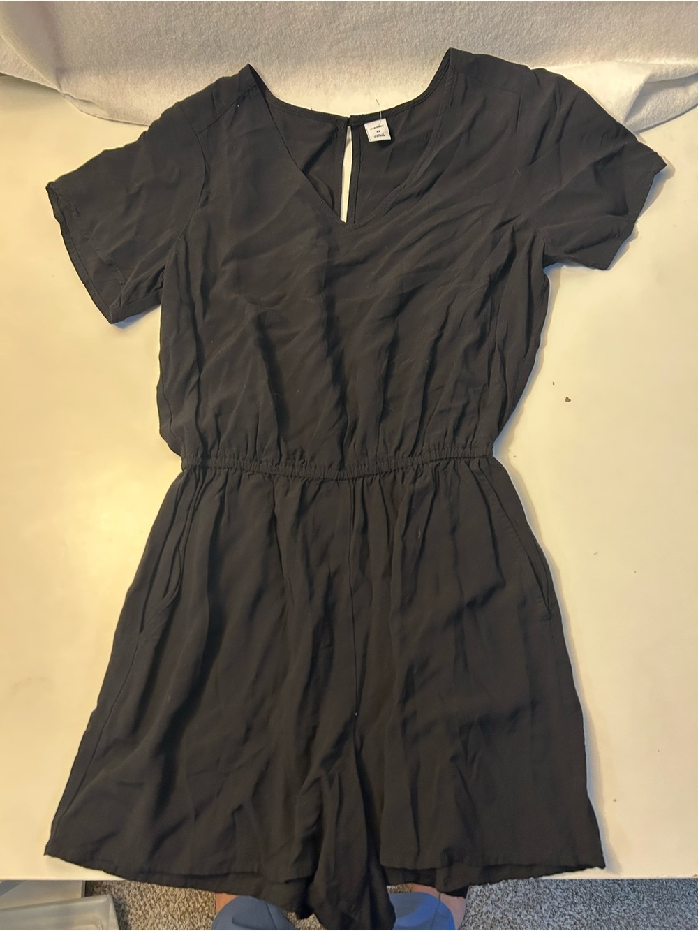 Old Navy Black Short-Sleeve V-Neck Romper